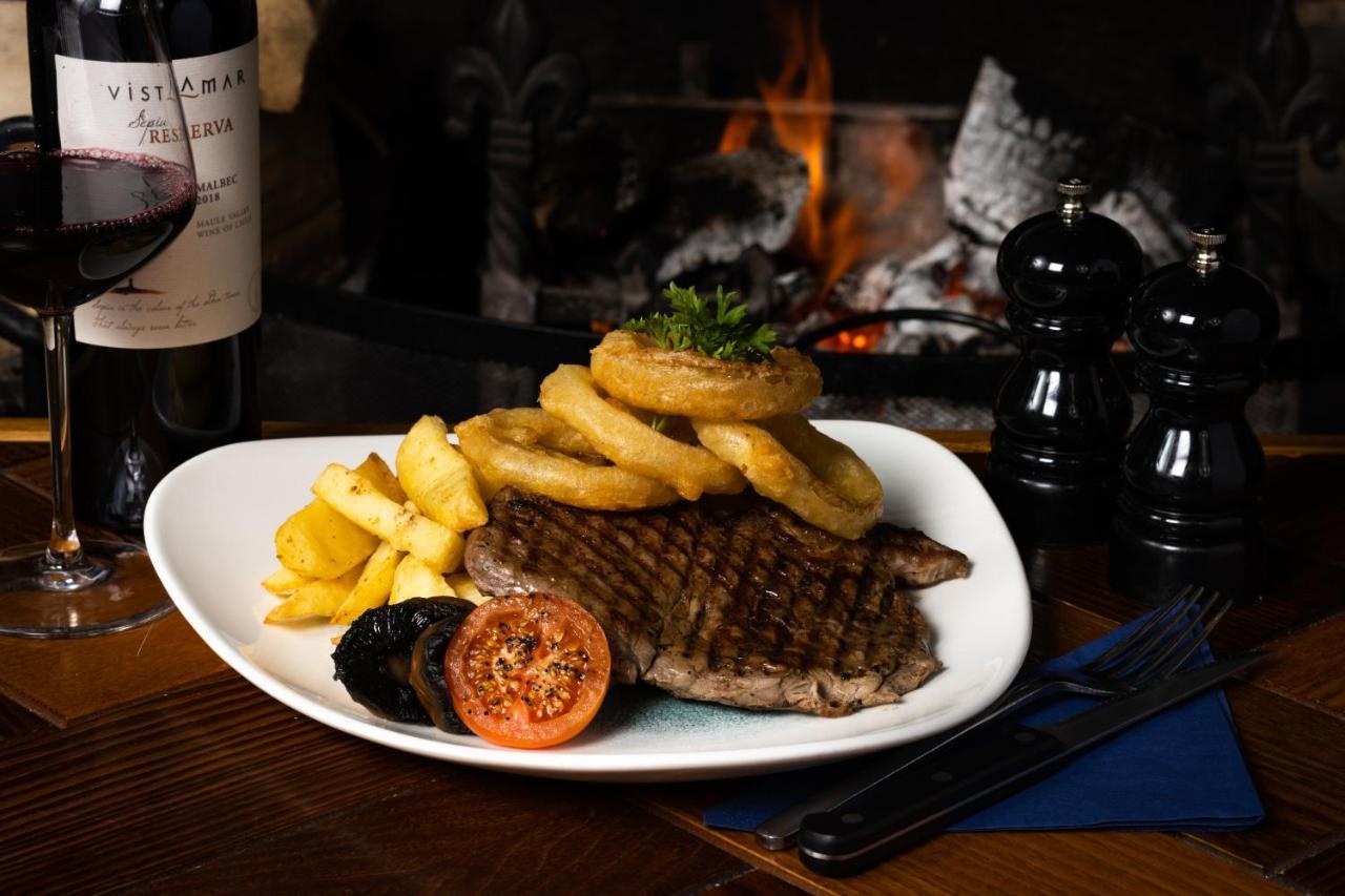 ברמפטון The Howard Arms מראה חיצוני תמונה