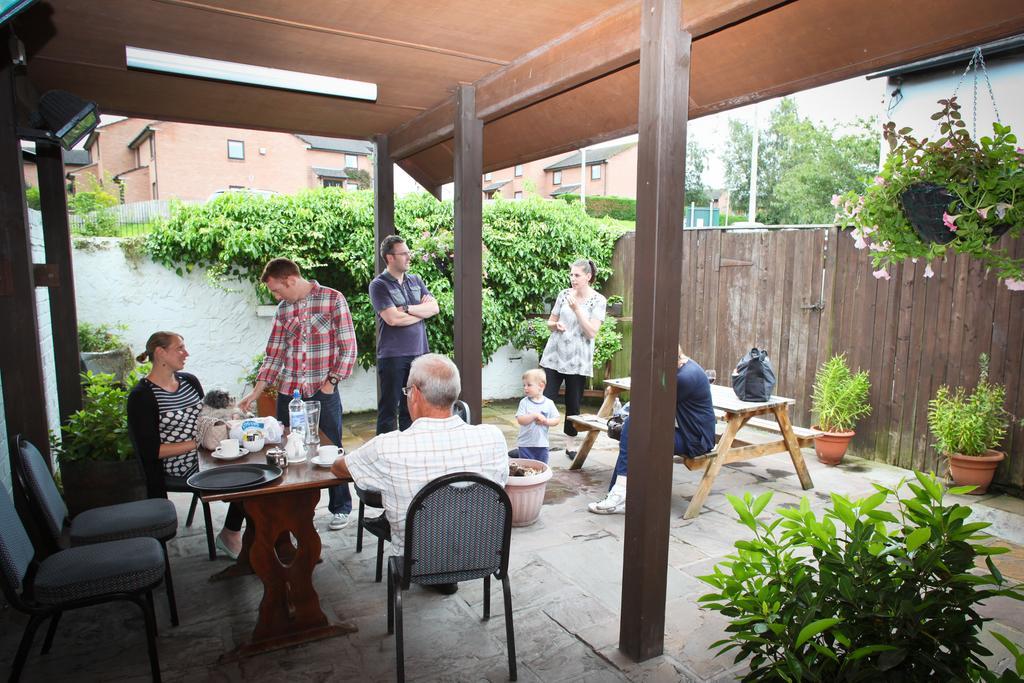 ברמפטון The Howard Arms מראה חיצוני תמונה