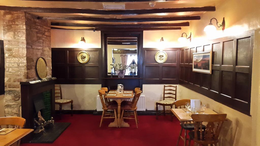 ברמפטון The Howard Arms מראה חיצוני תמונה