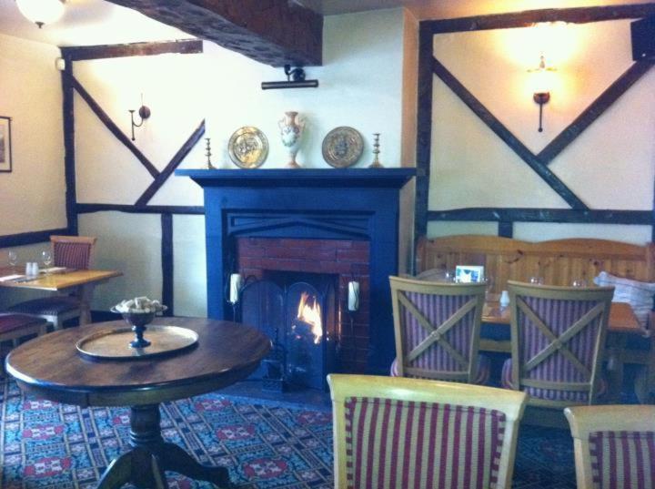 ברמפטון The Howard Arms מראה חיצוני תמונה