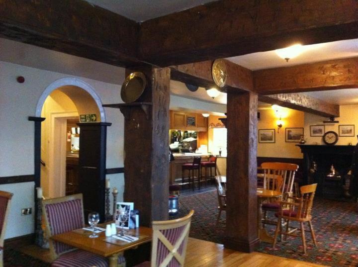ברמפטון The Howard Arms מראה חיצוני תמונה