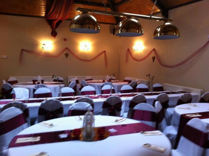 ברמפטון The Howard Arms מראה חיצוני תמונה